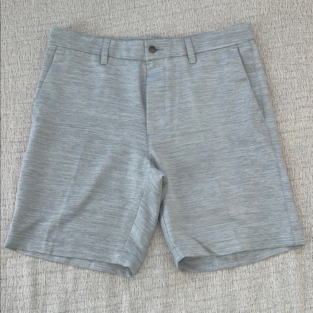 Callaway Men's Light Gray Flat Front Shorts